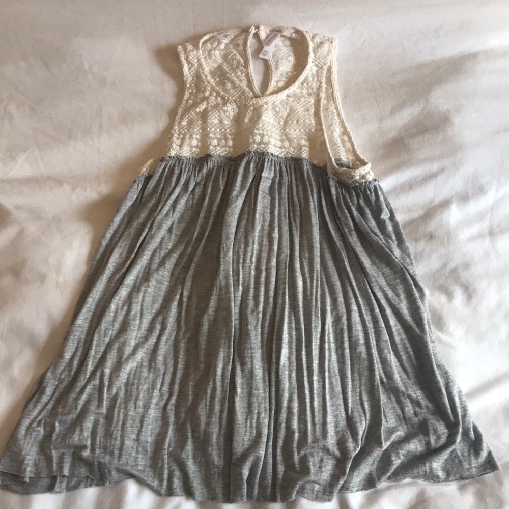 Xhiliration Swing Tank